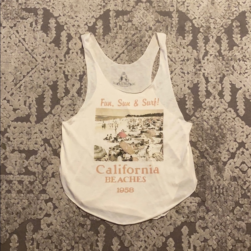 Off white “Fun, Sun & Surf” tank top